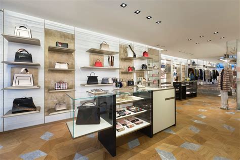 fendi shop amsterdam|fendi boutique online.